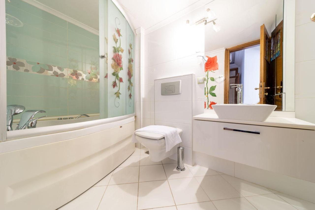 אנטליה Lovely Flat With Sea View Near Beach In Muratpasa מראה חיצוני תמונה