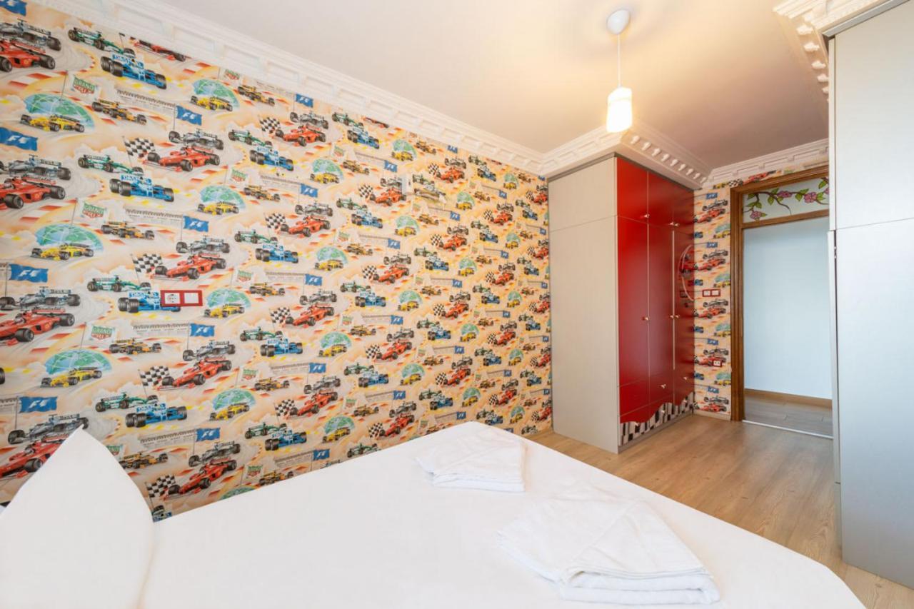 אנטליה Lovely Flat With Sea View Near Beach In Muratpasa מראה חיצוני תמונה